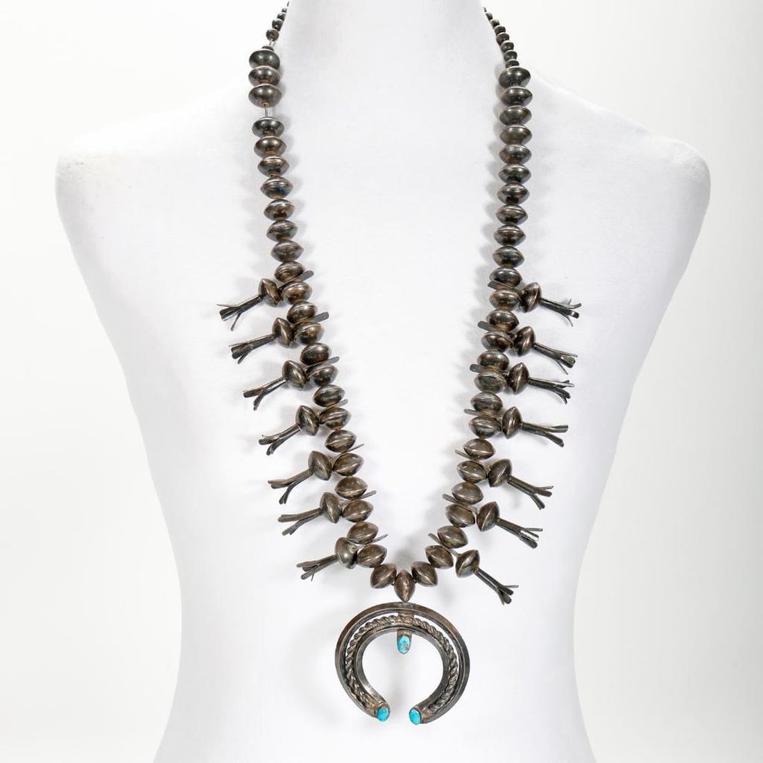 Vintage Native American Southwest Necklace (1 of 2)