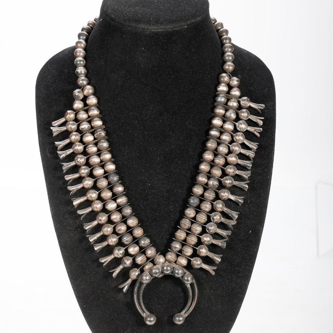 Vintage Native American Southwest Necklace (1 of 1)