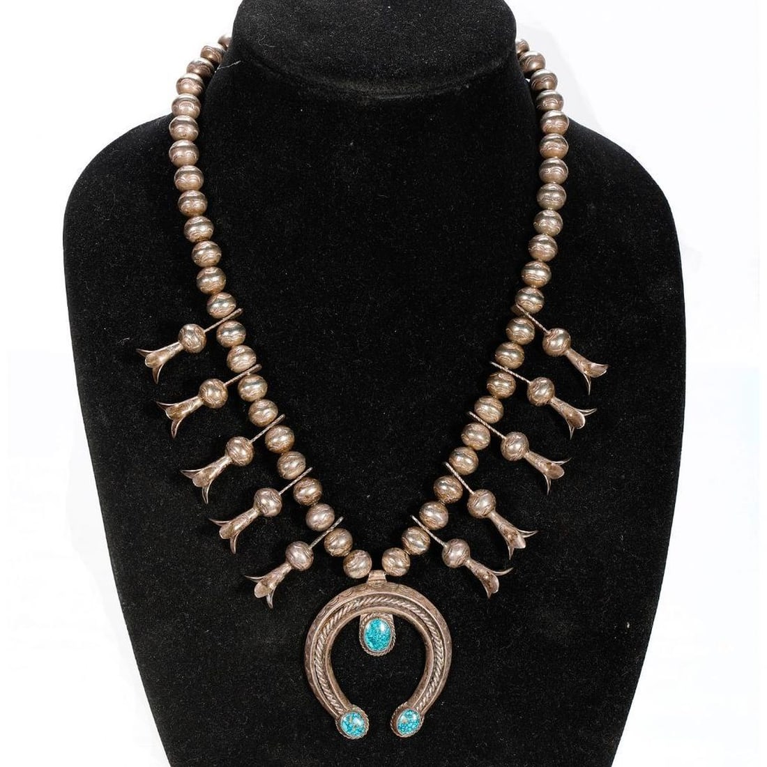 Vintage Native American Southwest Necklace (1 of 2)