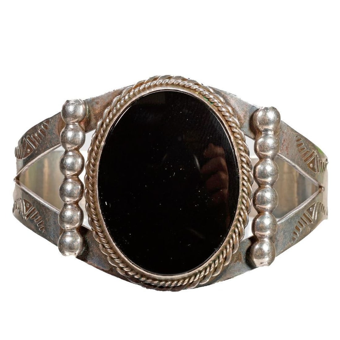 Vintage Native American Southwest Cuff Bracelet (1 of 3)