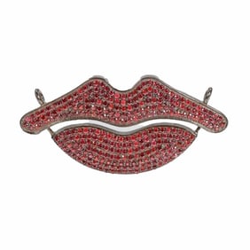 A rhodolite garnet and blackened silver pendant