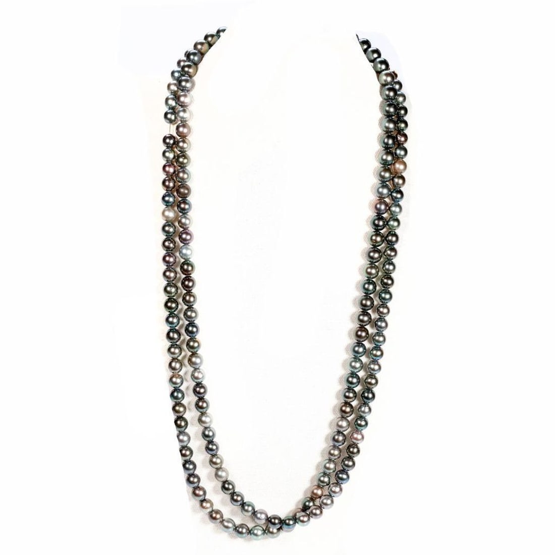 Tahitian cultured pearl, diamond, 14k gold necklace: composed of 162 Tahitian cultured pearls measuring approximately 9.50 to 10.50 mm, to a ball form clasp with 14 round brilliant-cut diamonds; length: 64 in. (clasp dented)
