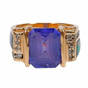 A gem-set and 18k gold ring