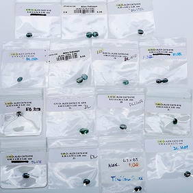 Unmounted alexandrite cat's eyes (1 of 3)