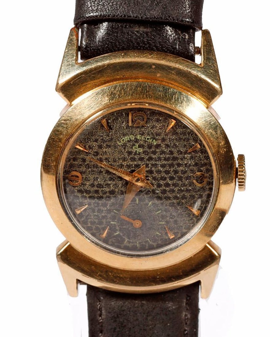Vintage Ladies Lord Elgin Black Knight Watch: Vintage Ladies Lord Elgin Black Knight 14k gold-filled watch. NOTE: All watches are sold as is regardless of functionality. Please examine the provided photos to thoroughly evaluate each piece.