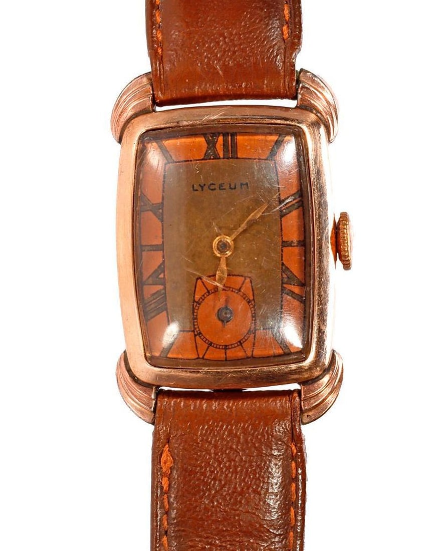 Vintage C. 1950 Lyceum Wrist Watch: Vintage C. 1950 Lyceum 10k Gold Filled Wrist Watch. NOTE: All watches are sold as is regardless of functionality. Please examine the provided photos to thoroughly evaluate each piece. All watche