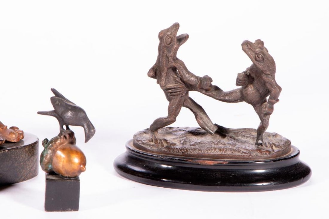 A Lot of Bronze Figures. - 4