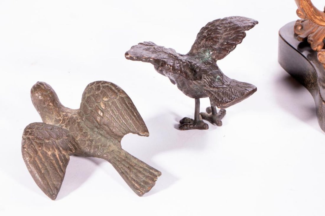 A Lot of Bronze Figures. - 7