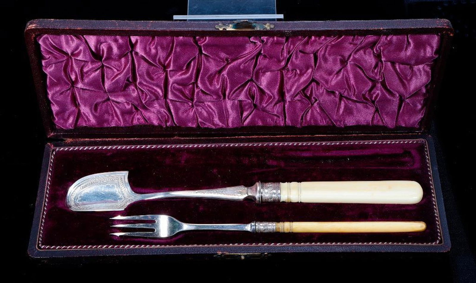 Vintage Silver Plate/Steel Knives and Forks - 4