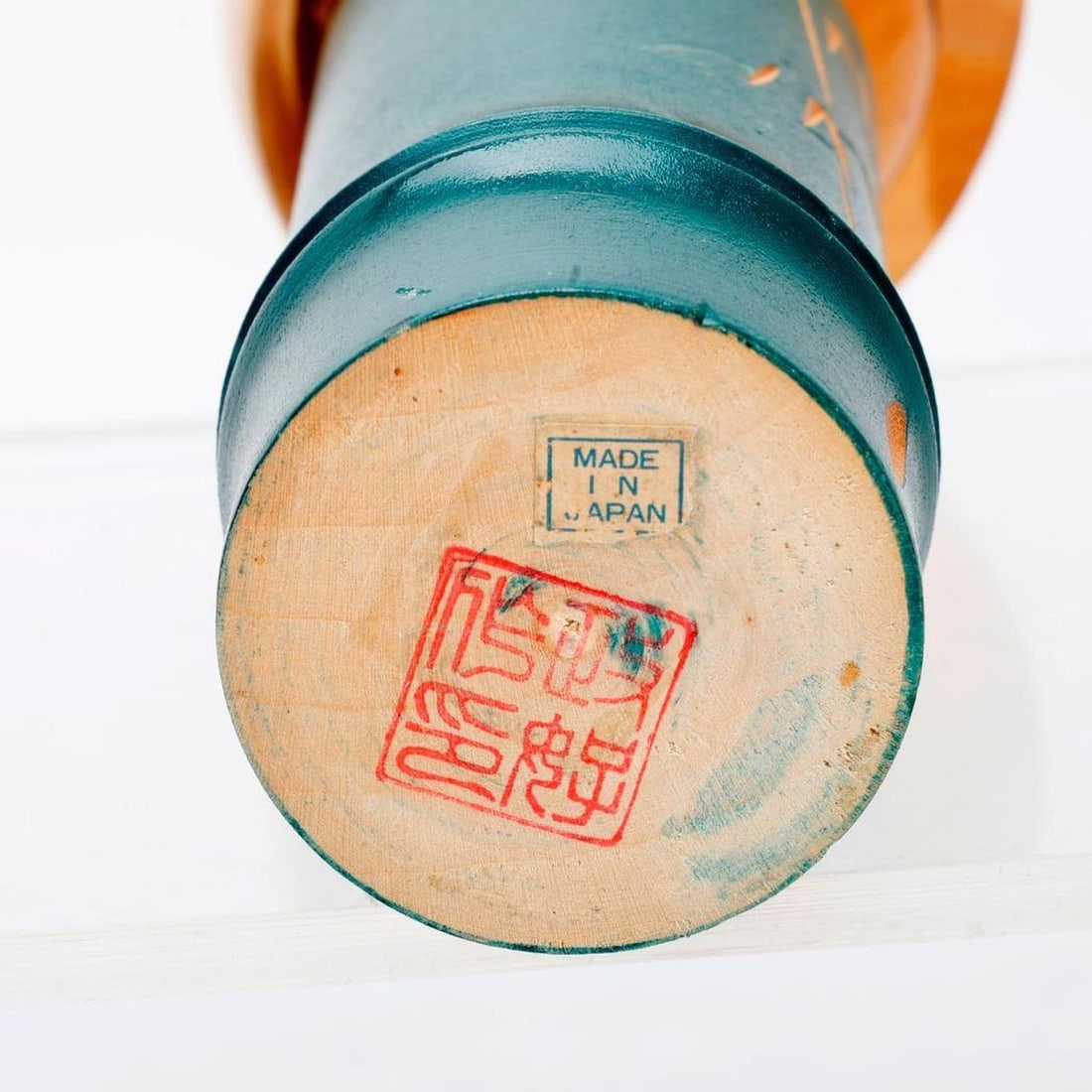 Six Japanese Kokeshi Blond Wood Dolls - 2