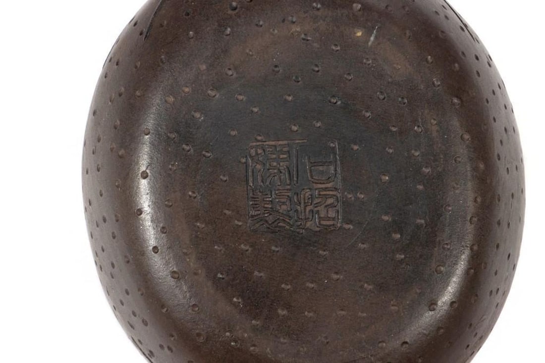 Asian Ceramic Water Dropper and Teapot - 9