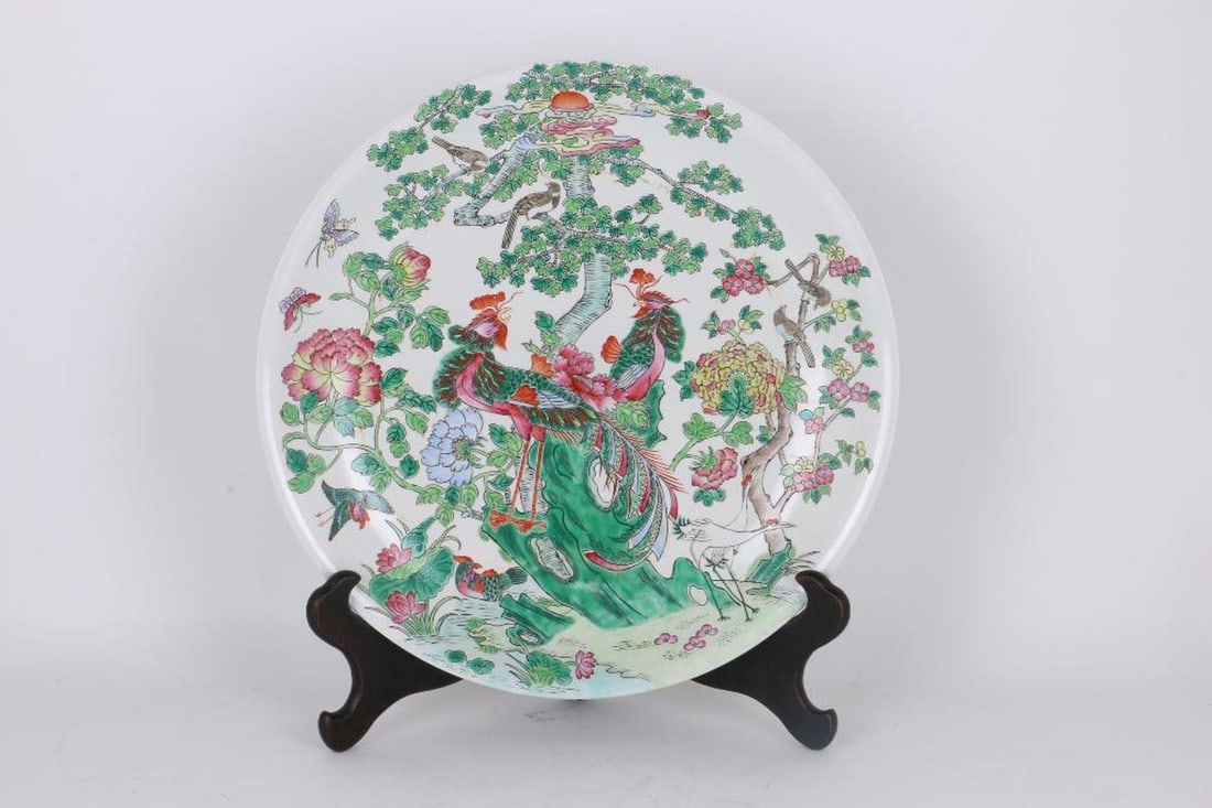 Chinese Famille Rose Porcelain Phoenix Dish: A Republic period famille rose dish with with two central Phoenix birds; unmarked. Diameter: 16 1/2 inches. Good condition, no chips/cracks.