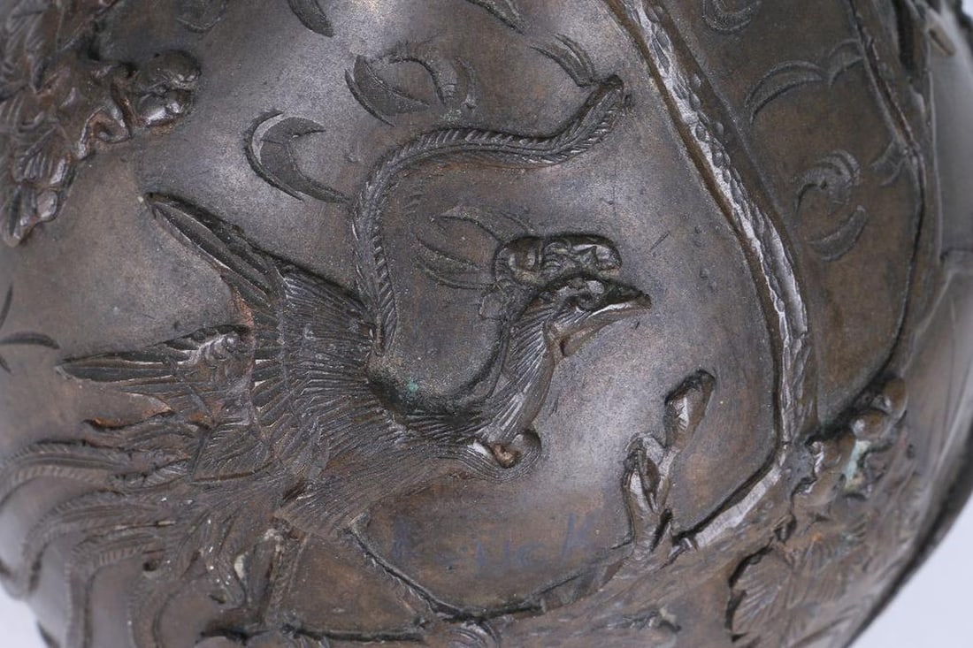 Japanese Bronze Vase - 5