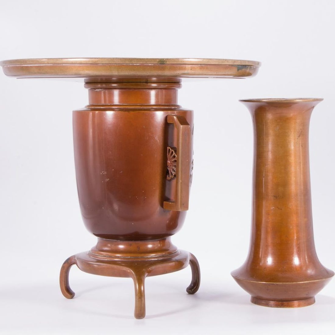 19th century Japanese bronze censer and vase. - 2