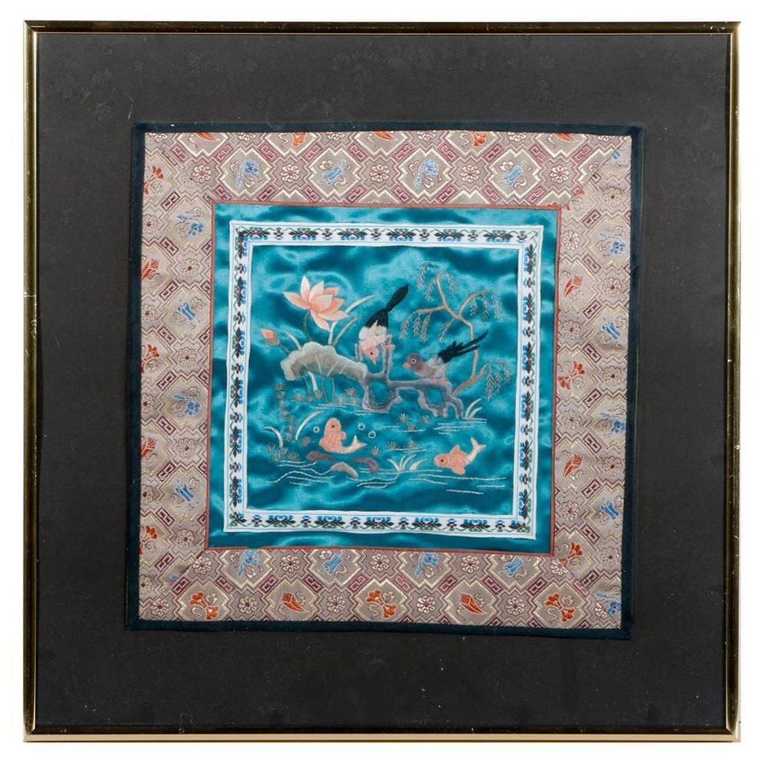 Chinese silk embroidery.: A late 19th century Chinese silk embroidery. Size frame: 15 1/4" square. Size embroidery: 10 1/2" square. Condition: Good.