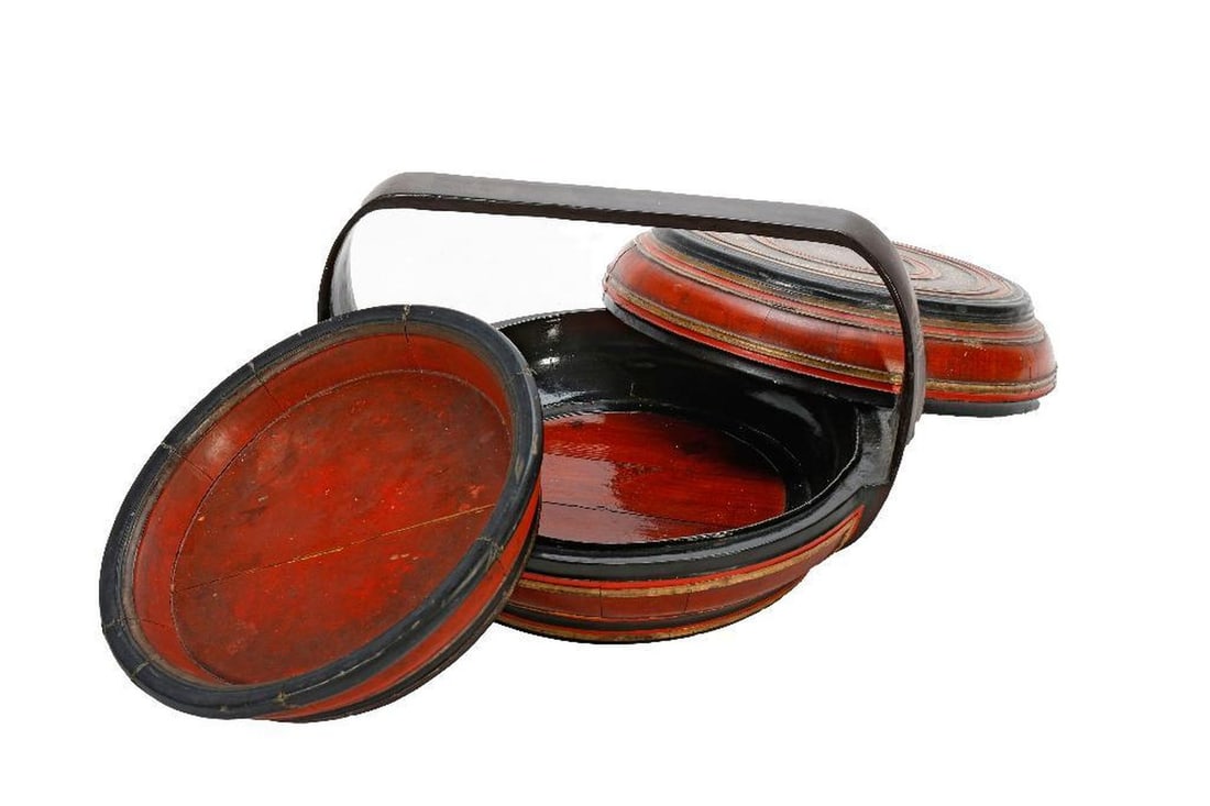 Chinese Lacquered Wood Wedding Basket - 3