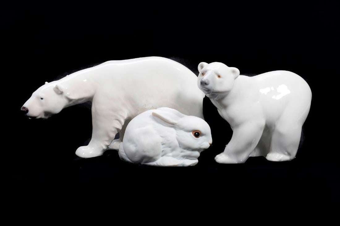 Five European Porcelain Figures of Animals (1 of 3)