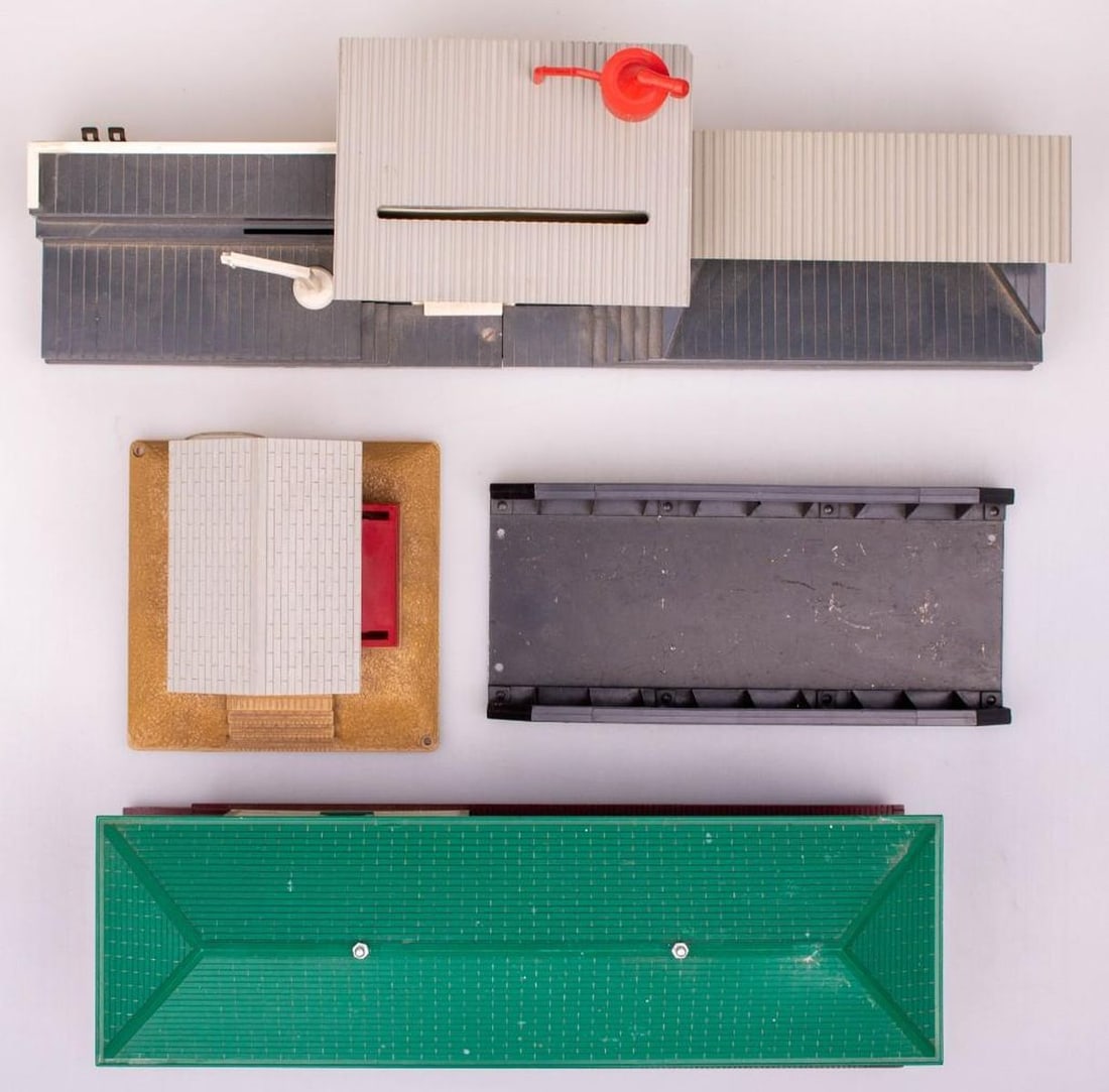 Lionel O Gauge Postwar Accessories - 4