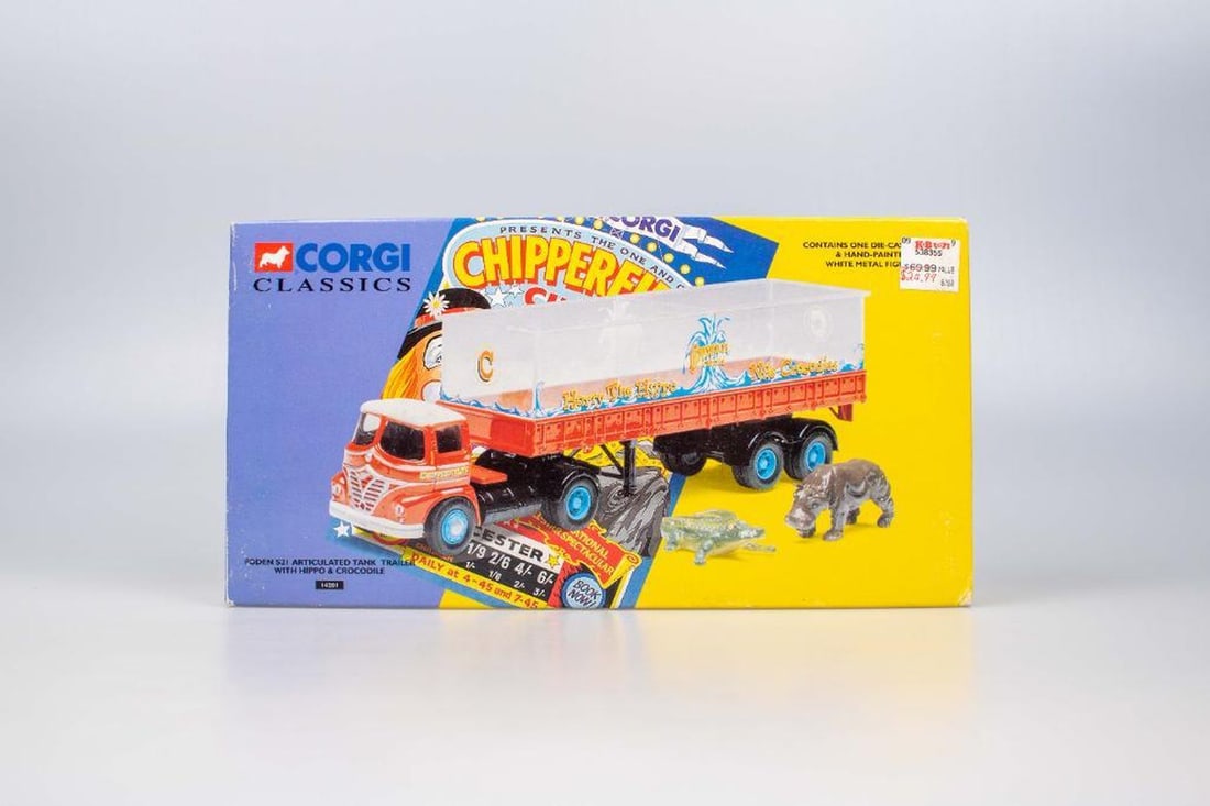 Corgi Circus - 6 boxed sets & Ertl Circus boxed set - 5