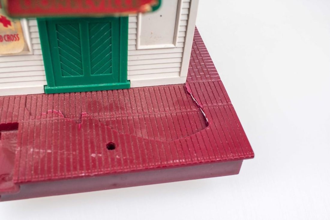 Lionel Postwar O Gauge Station, Tower & Horn - 4