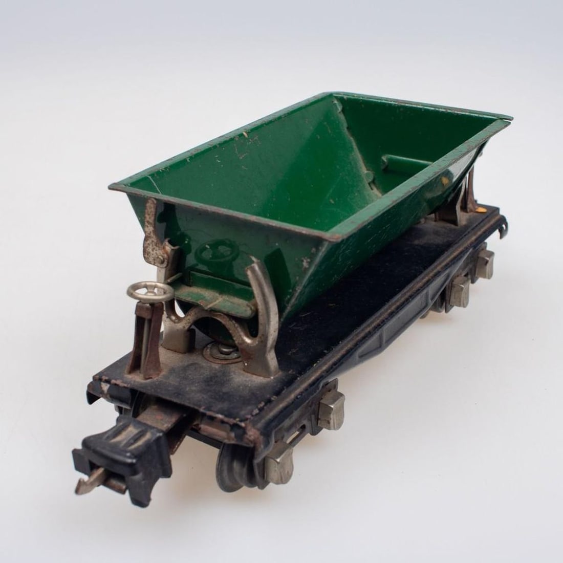 Lionel O Gauge Pre War box coupler freight cars - 7