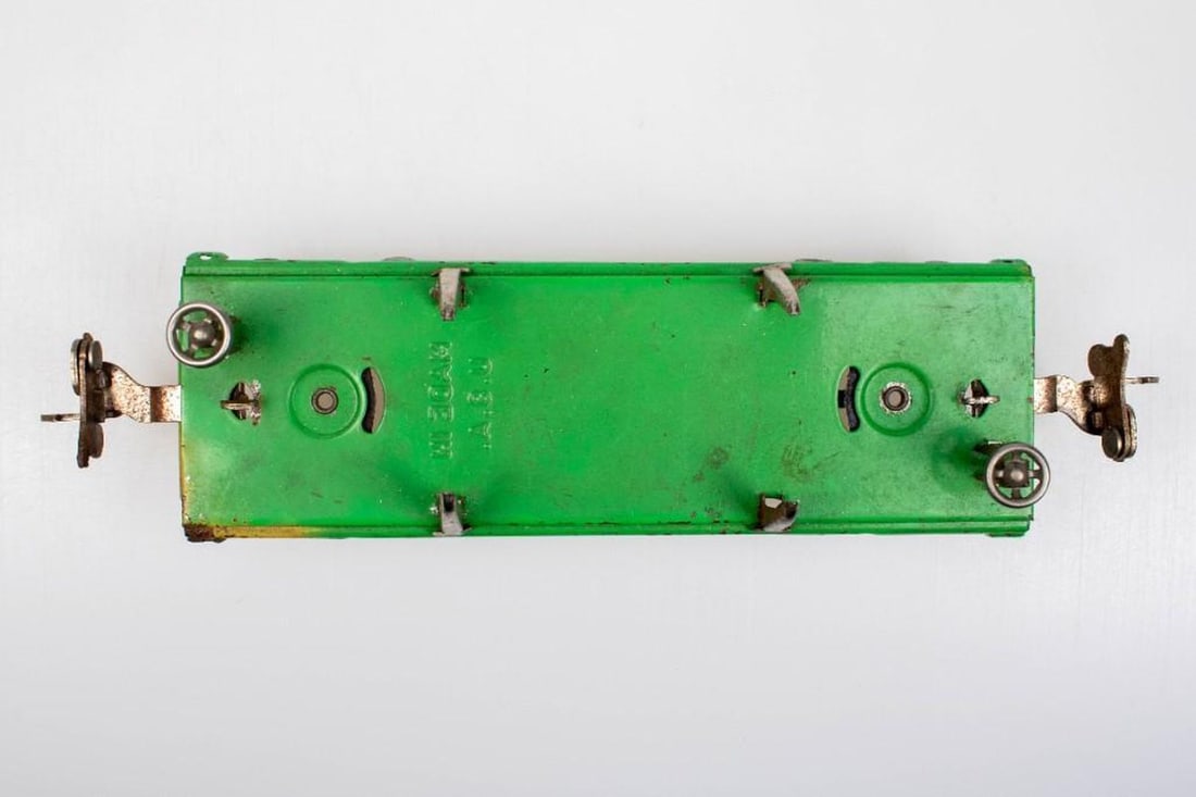 Lionel Pre War O Gauge Latch Coupler Freight Cars - 5