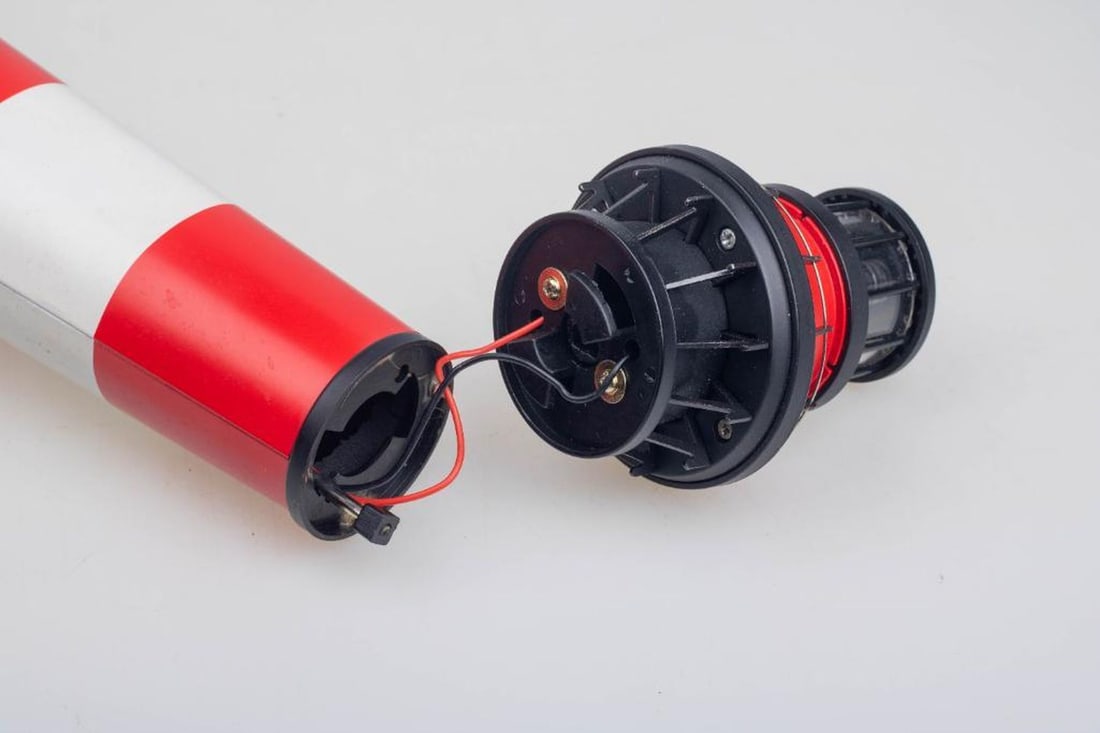 Lionel Lighthouse - needs work - 2