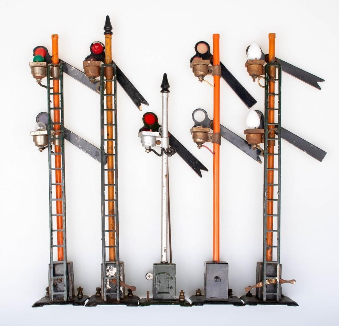(5) Lionel Standard Gauge Early Prewar Semaphores - 3