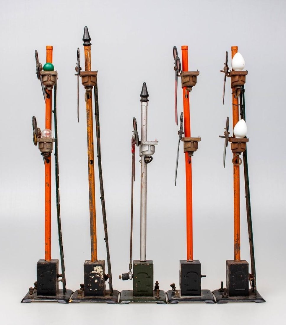(5) Lionel Standard Gauge Early Prewar Semaphores - 4