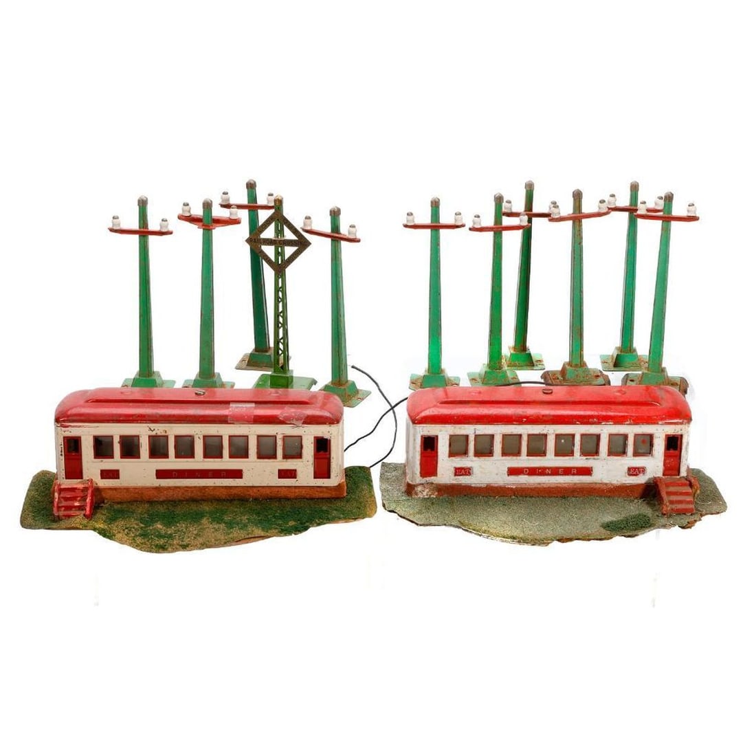 Prewar O Gauge Accessories: Prewar O gauge Accessories Lionel 442 Landscape Diner No. 1 with missing parts and issues - see photos Lionel 442 Landscape Diner No. 2 with missing parts and issues - see photos Lionel 069 Crossing s