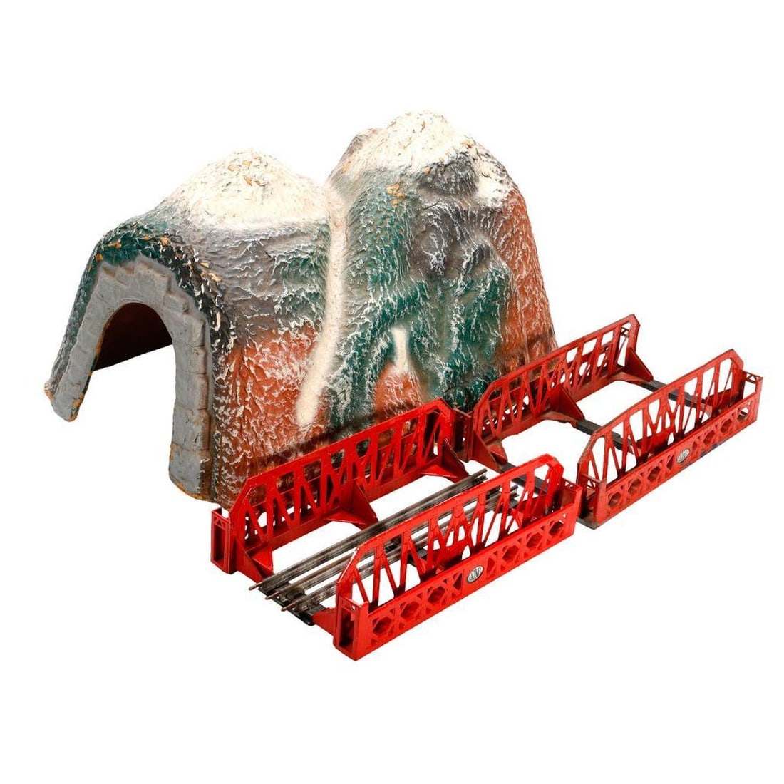 (2) Lionel #270 Red Bridge and a paper mache tunnel - 2