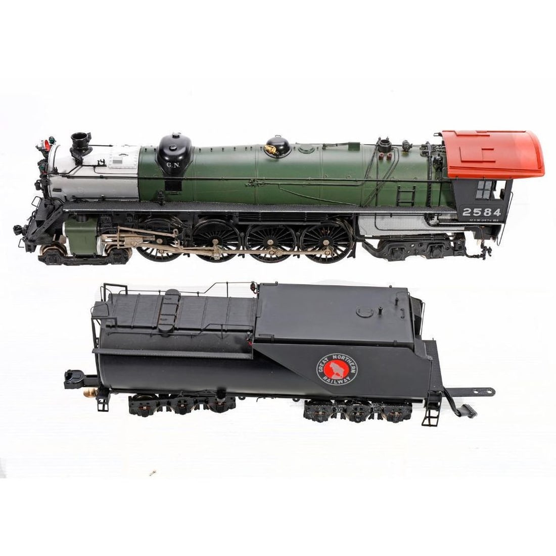 3rd Rail O Gauge Great Northern S-2 4-8-4: 3rd Rail/Sunset Models O Gauge 3-Rail Great Northern S-2 4-8-4 Cab No. 2558 with factory Green Paint in original shelf worn and faded box.