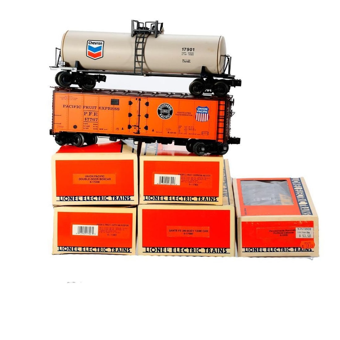 Menards Auto Carrier w/Ford Trucks & PRR Long Flat w/Spools - 4