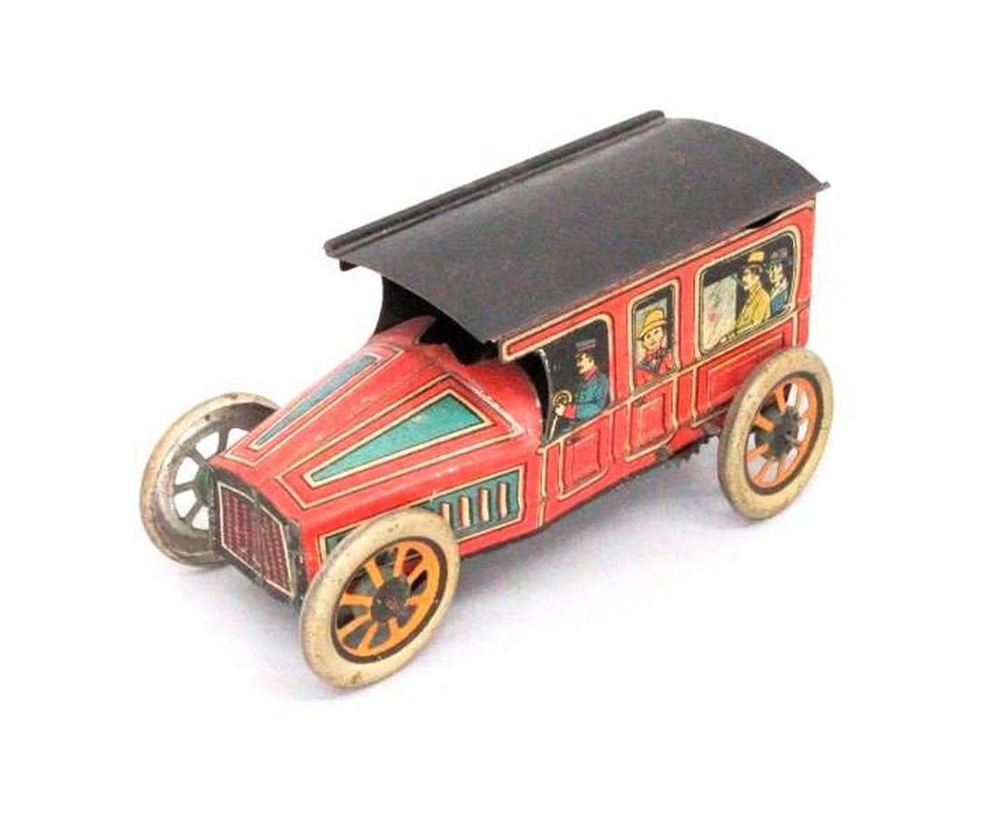 Clockwork Limousine Car (1 of 1)