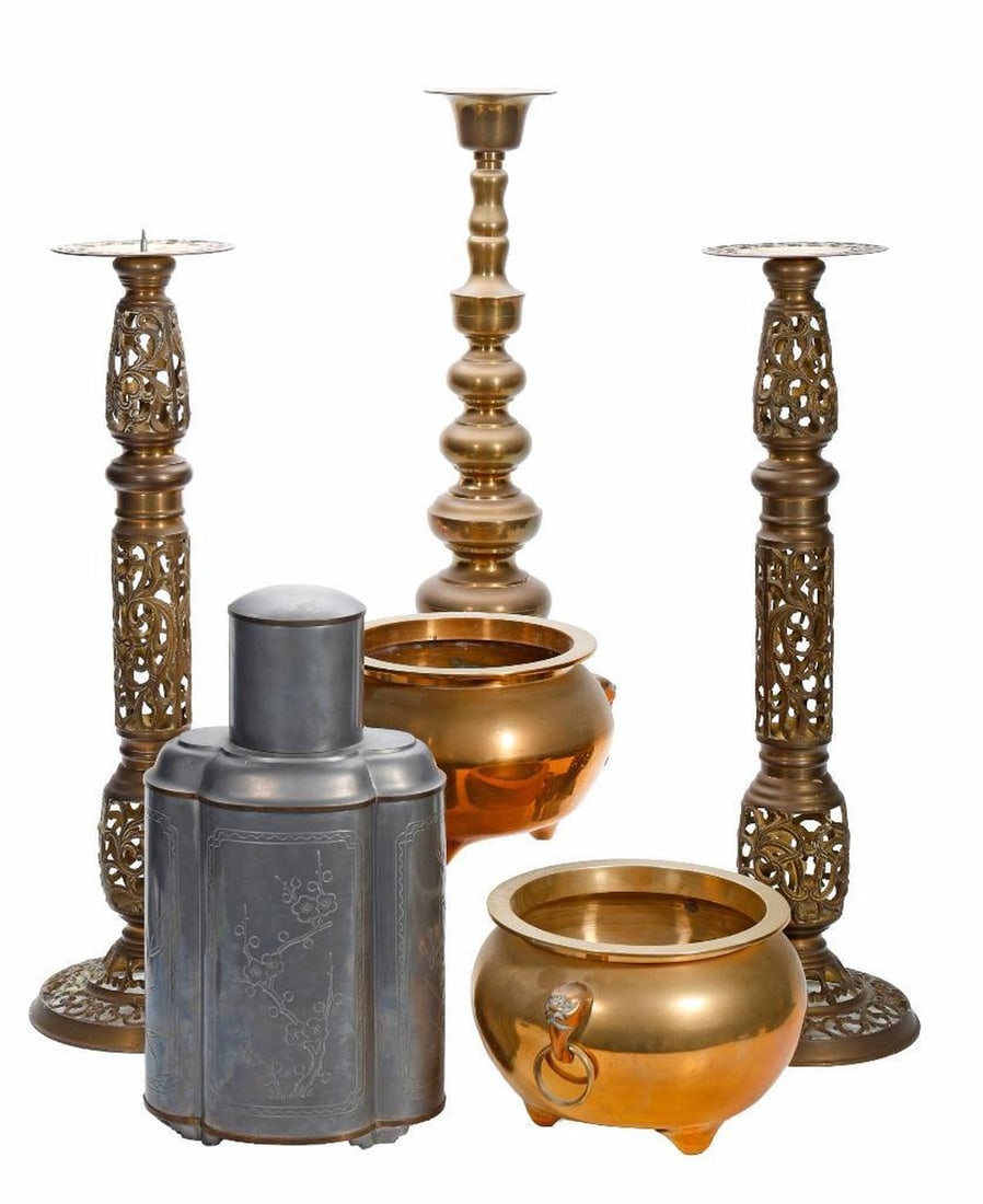 Lot of Asian Metalwork (1 of 3)