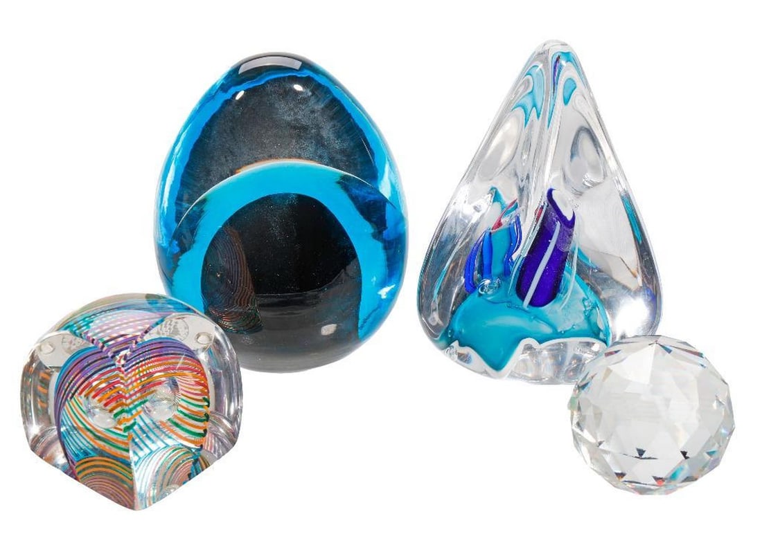 Four Modernist Studio Art Glass Paperweights (1 of 4)