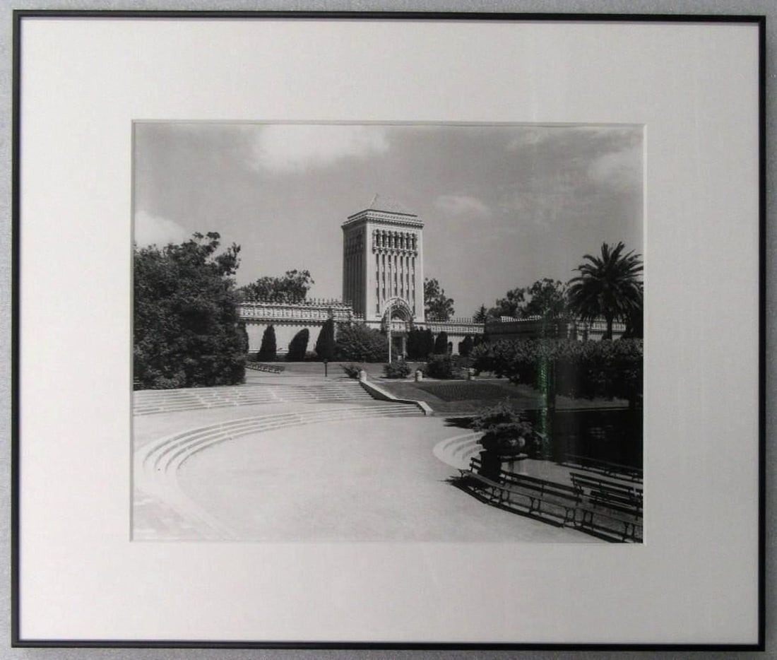 San Francisco Black & White Photograph of M.H. de Young Memorial Museum: Circa: 1938. Dimensions: 16" x 20" (40.6 x 50.8 cm); frame 24 1/2" x 29 1/2".