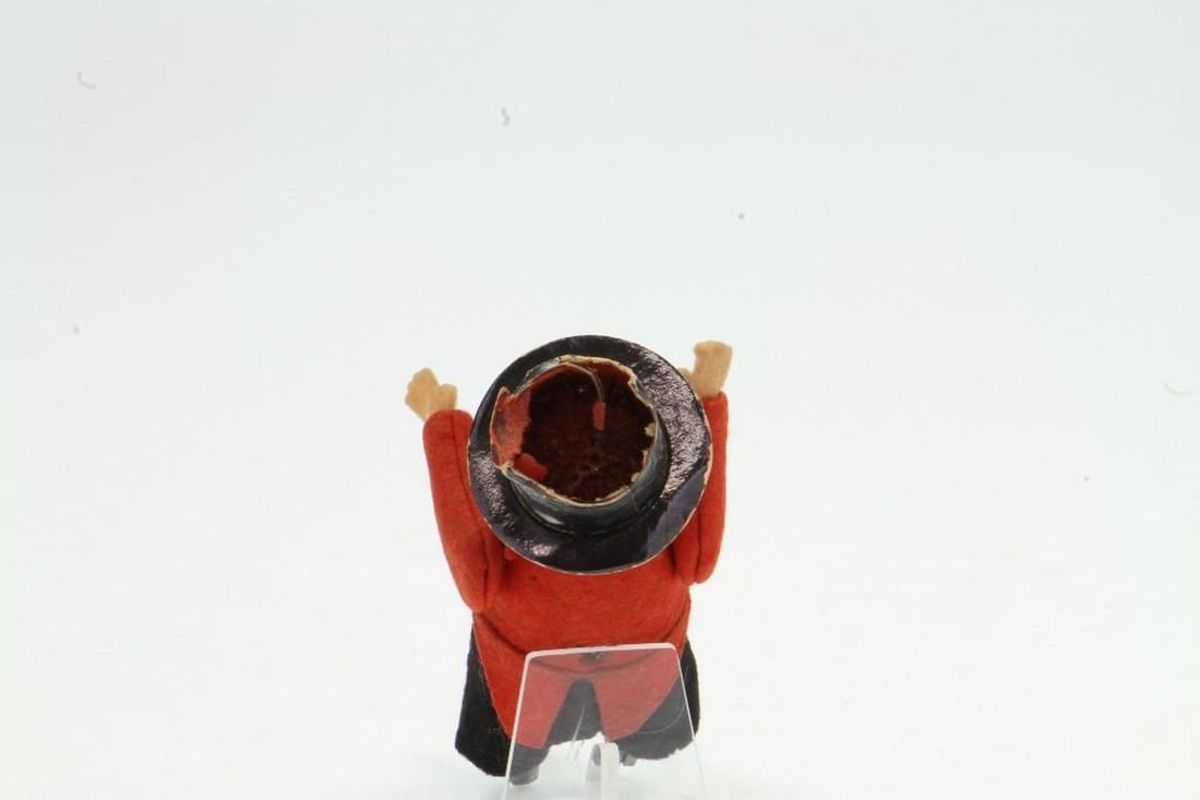 Schuco Gentleman Monkey in Top Hat - 3