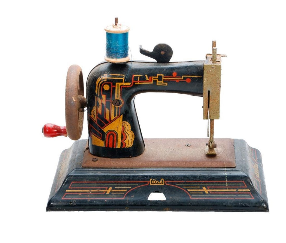 Six Art Nouveau Miniature Sewing Machines - 3
