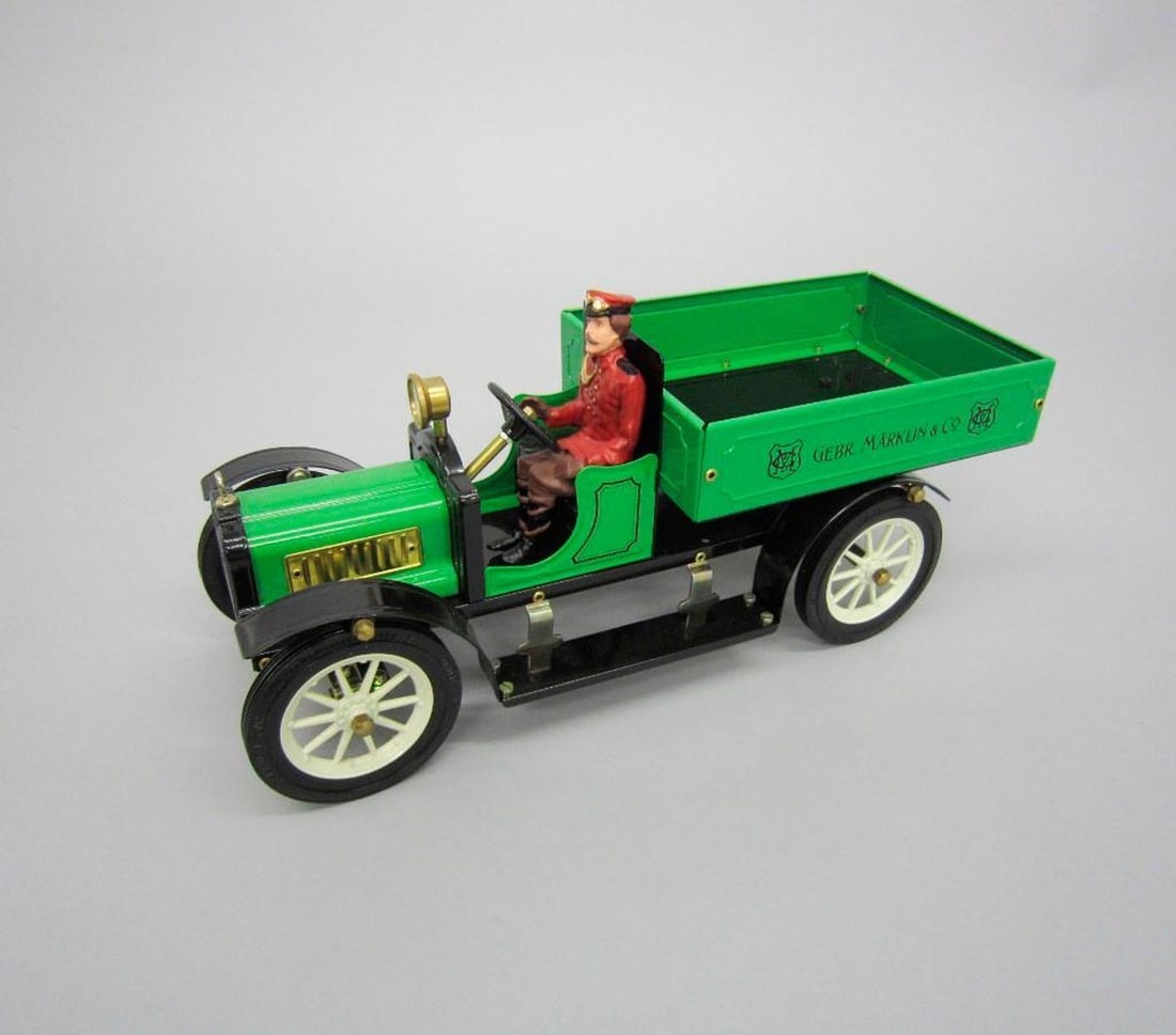 Marklin Green Truck with Driver (1 of 1)