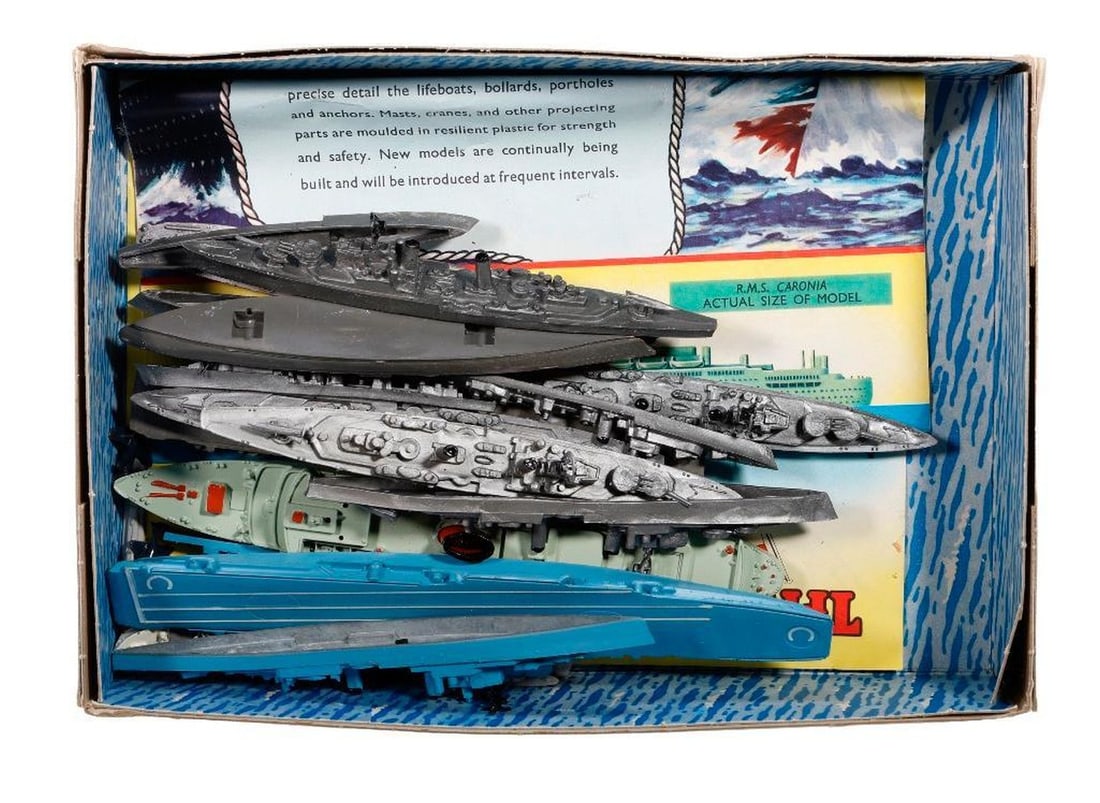 Vintage Boxed Set of Tri-Ang Minic Ships Royal Navy Carrier Task Group Model M893 - 2