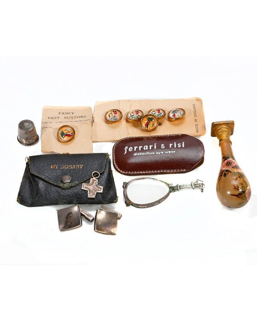 A collection of accessories and objects (1 of 5)