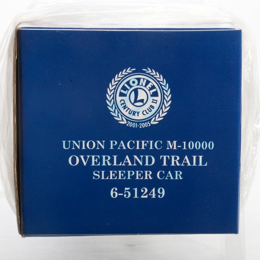 Lionel O Gauge Modern Era UP M10000 Sleeper Car: Lionel O Gauge Modern Era 6-51249 Union Pacific M-10000 Overland Trail Sleeper Car in original packaging with corrugated shipping carton