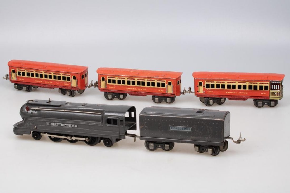 Lionel O Gauge Prewar 1668-E Loco, Tender and 3 Passenger Cars - 2