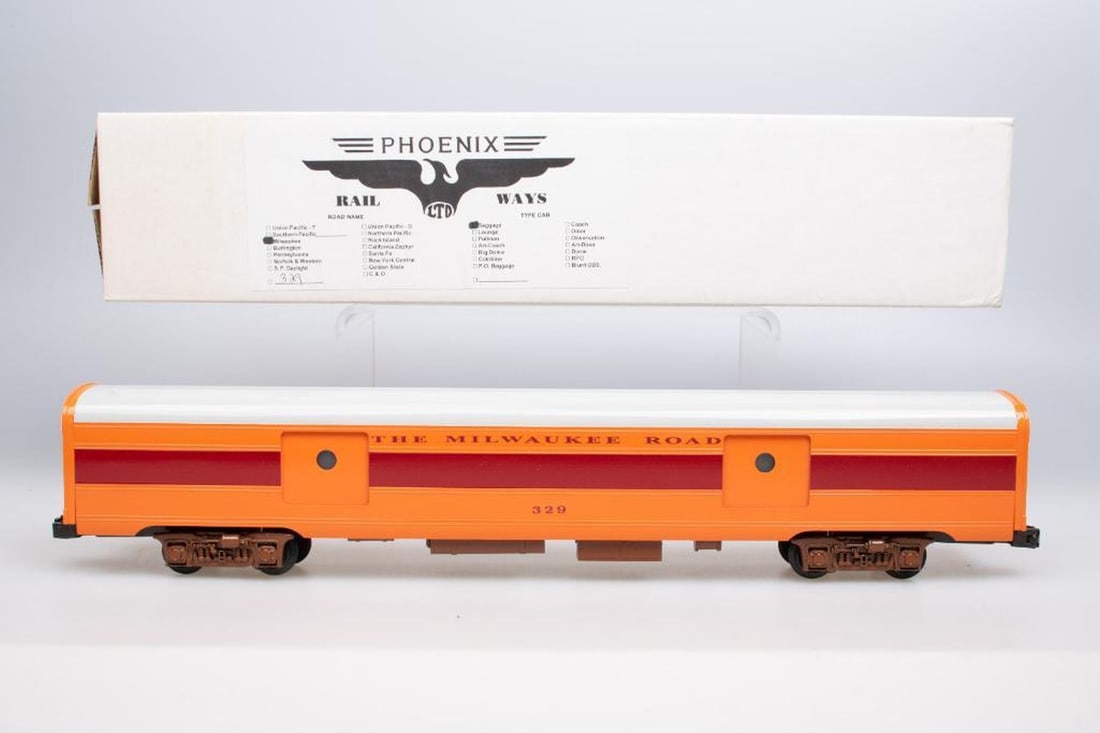 Phoenix Rail Ways, Ltd. O Gauge Milwaukee Road Hiawatha 329 Baggage Car (1 of 3)
