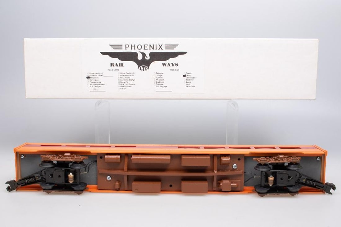 Phoenix Rail Ways, Ltd. O Gauge Milwaukee Road Hiawatha #146 Diner - 3