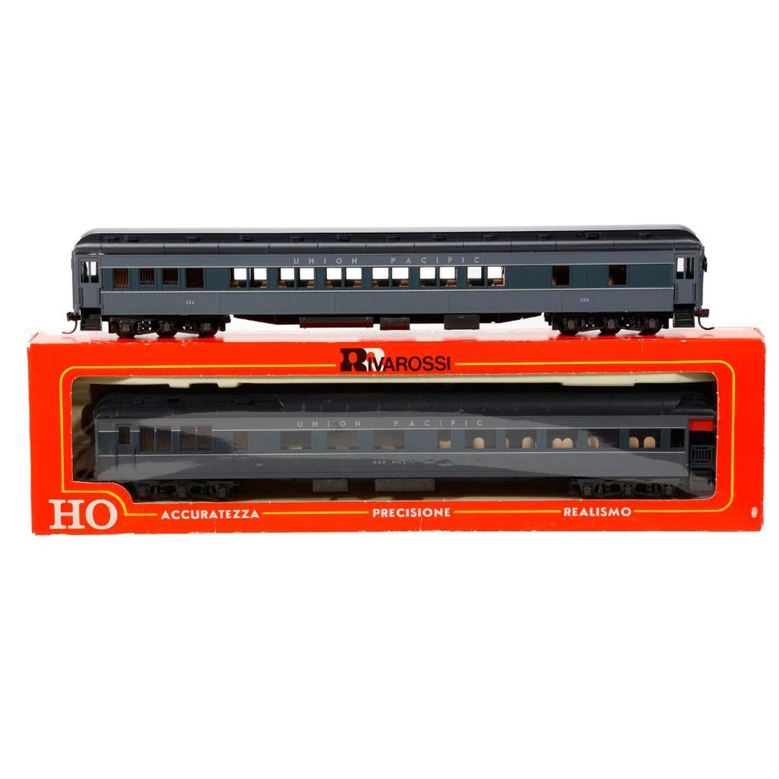 (7) HO Scale Union Pacific Heavyweight Passenger Cars - 2