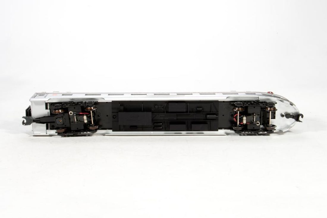 K-Line O Gauge Canadian Pacific Streamliner 6 Car Set - 5