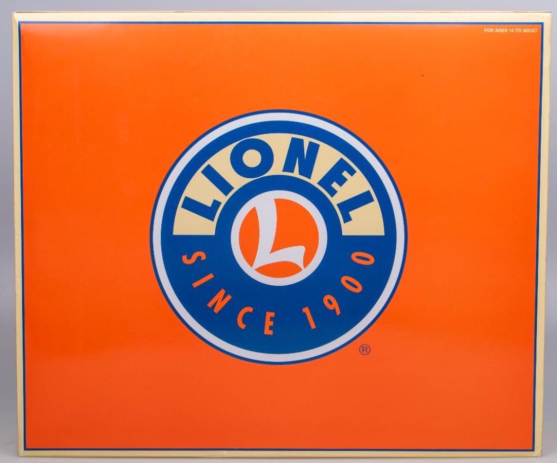 Lionel O Gauge Modern Era AT&SF Map & Slogan PS-1 Boxcar 5 Pack: Lionel O Gauge Modern Era 6-81605 AT&SF Map & Slogan PS-1 Boxcar 5 Pack in original packaging.