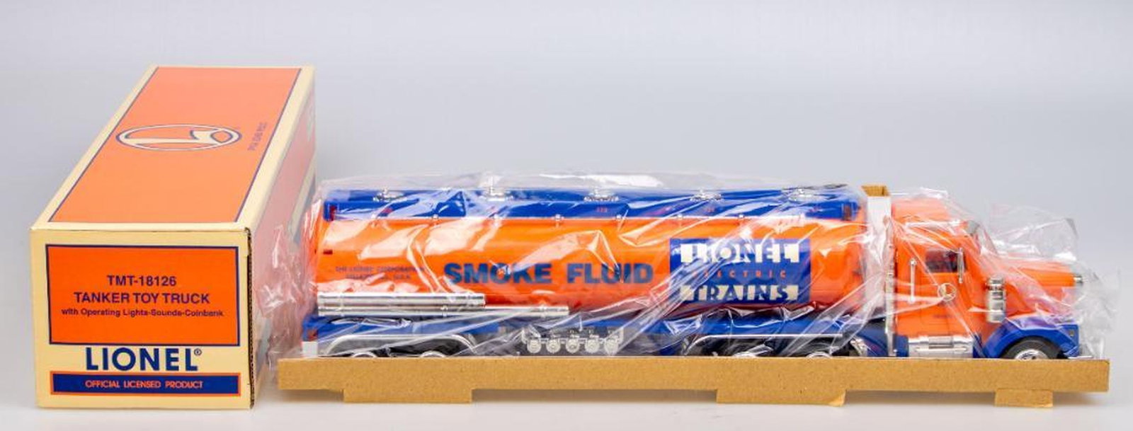 Lionel Die Cast Tractor Trailers. O Scale. Modern - 2